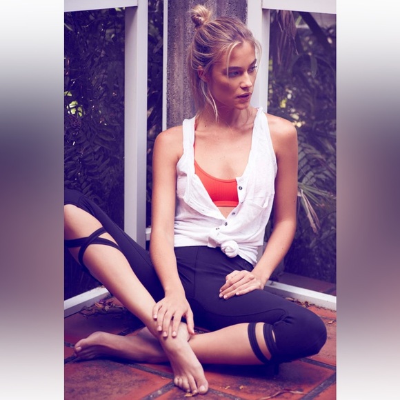 Free People FP Movement Amazing Turnout Leggings in Black - Picture 9 of 16